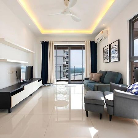 Comfy 3Br Apt In Danga Bay Free Parking Sea View ジョホールバル エクステリア 写真