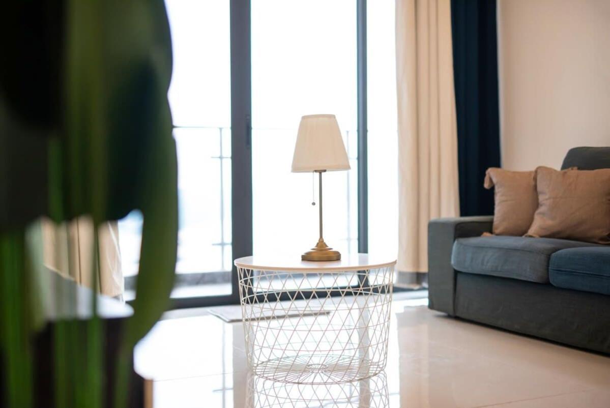 Comfy 3Br Apt In Danga Bay Free Parking Sea View ジョホールバル エクステリア 写真