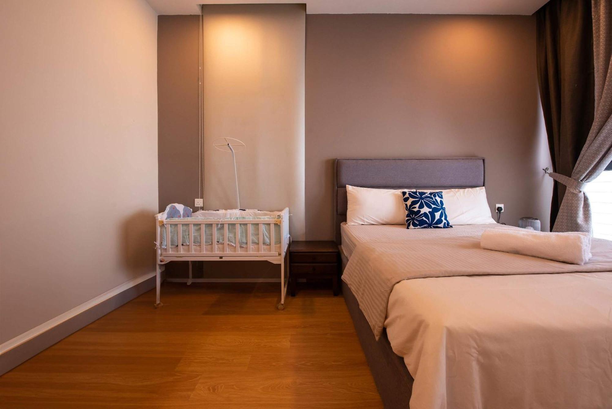 Comfy 3Br Apt In Danga Bay Free Parking Sea View ジョホールバル エクステリア 写真
